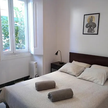 3 Bedroom In Mouraria ליסבון